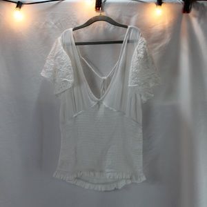 White summertime dream shirt 🤍